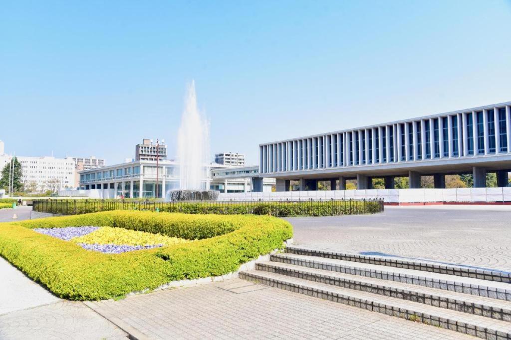 Hiroshima Peace Hotel Ujina Bagian luar foto